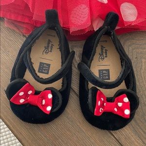 Baby gap Minnie Mouse outfit with shoes